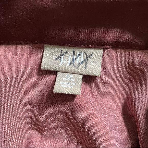 J. Jill Velvet Burgundy Long Sleeve Button Down Size SP - Picture 4 of 4